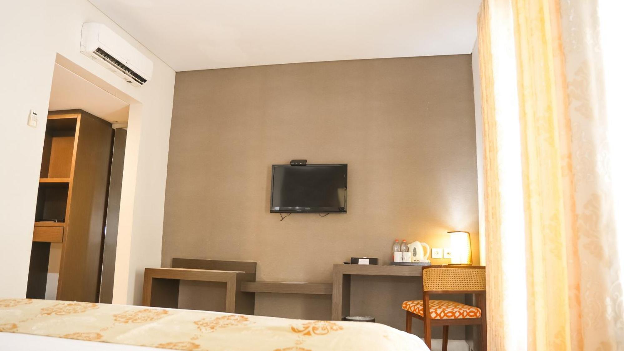 Tasneem Hotel Malioboro Yogyakarta Exterior foto