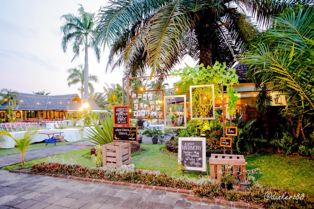 Tasneem Hotel Malioboro Yogyakarta Exterior foto
