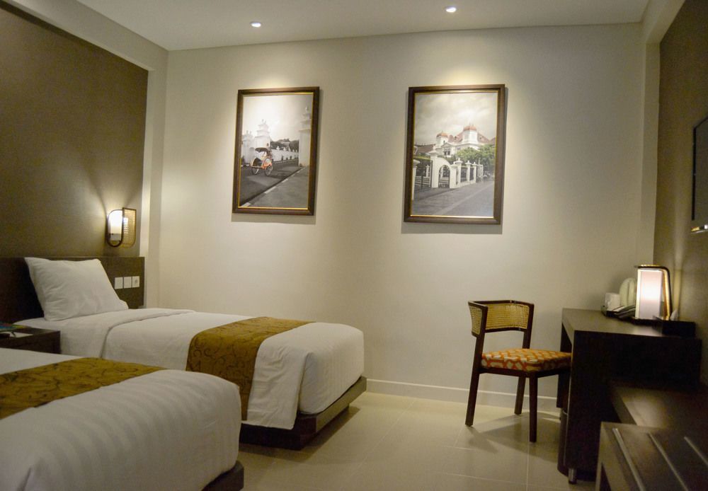 Tasneem Hotel Malioboro Yogyakarta Exterior foto